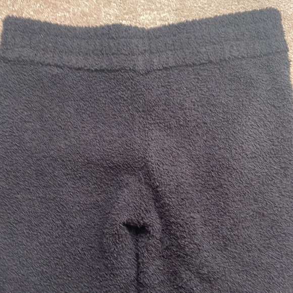 ☃️EUC☃️ - Ladies UGG fuzzy PJ Sherpa joggers black size Large - Picture 8 of 9
